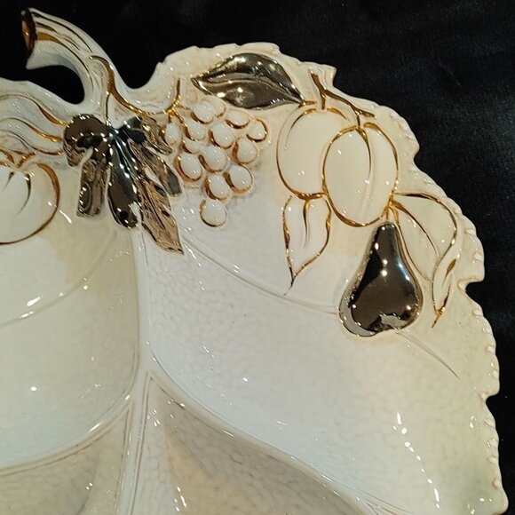 Divided Fruit Dish Made Painted In Italy clay Textured strawberry fig pear grape - Picture 2 of 9